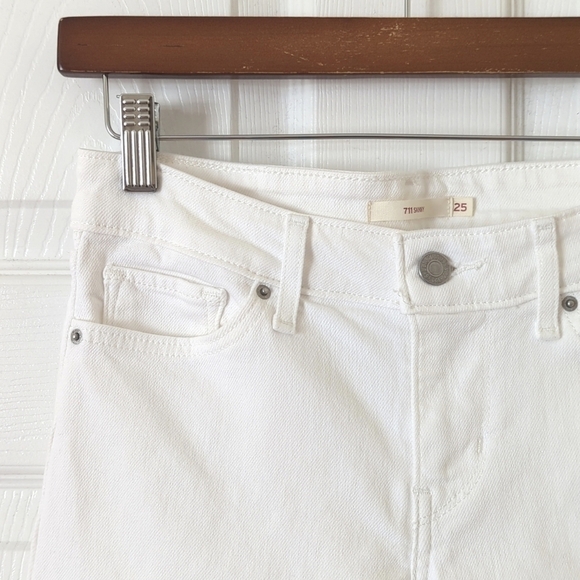 Levi's 711 Classic Low Rise Cropped Lace Up Ankle Cropped Skinny Jeans White 25 - Picture 12 of 16
